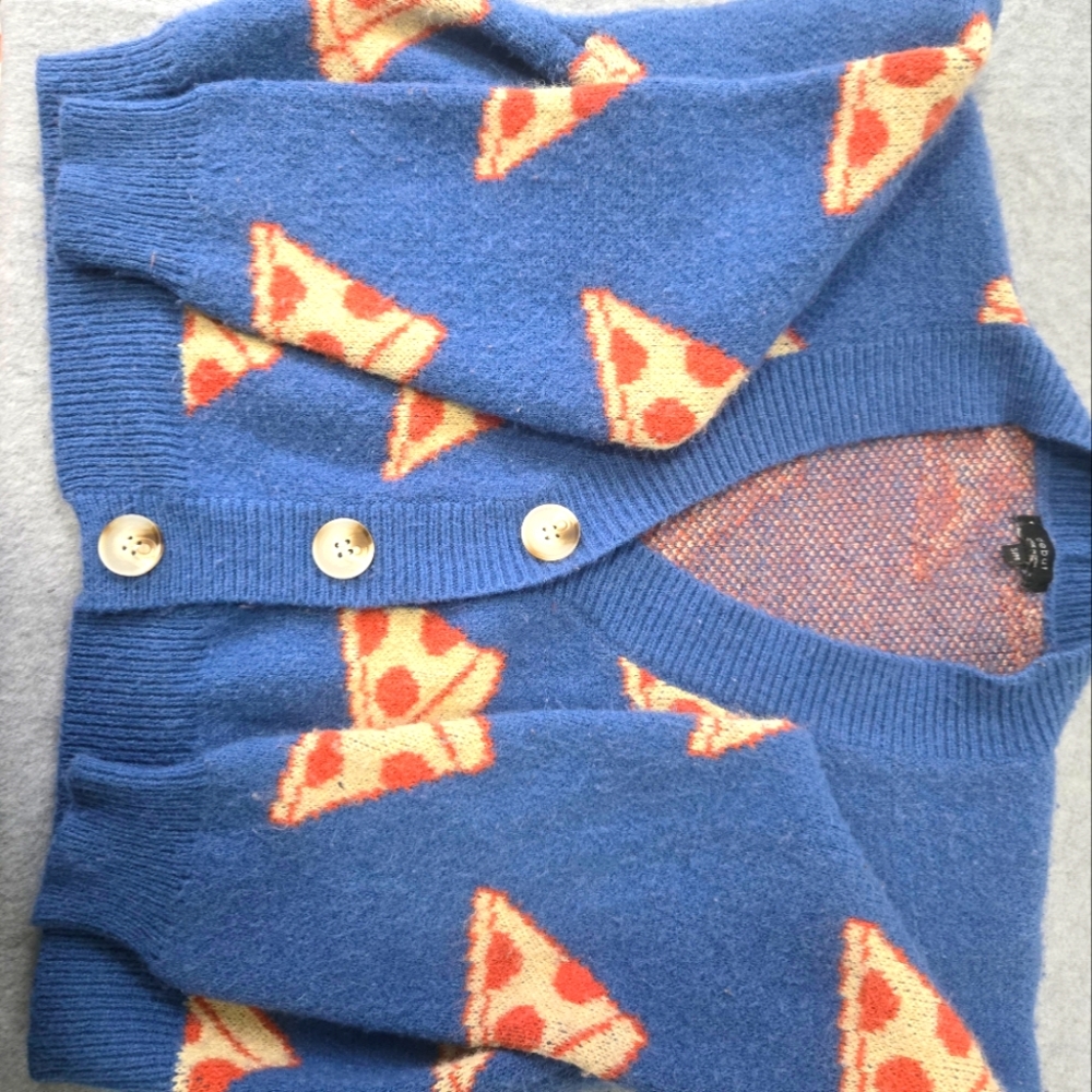 Dreamers By Debut Cardigan with Pizza Pattern Funky Button Down Crop